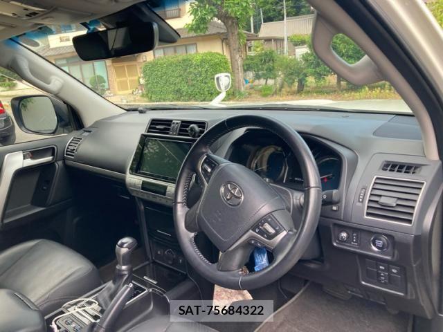 Toyota LAND CRUISER PRADO 2021-05 8099988-8