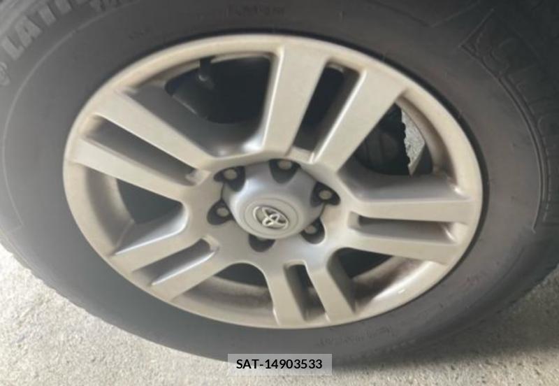 Toyota LAND CRUISER PRADO 2011-10 8095324-21