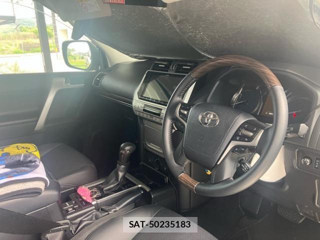 Toyota LAND CRUISER PRADO 2021-10 8099973-11