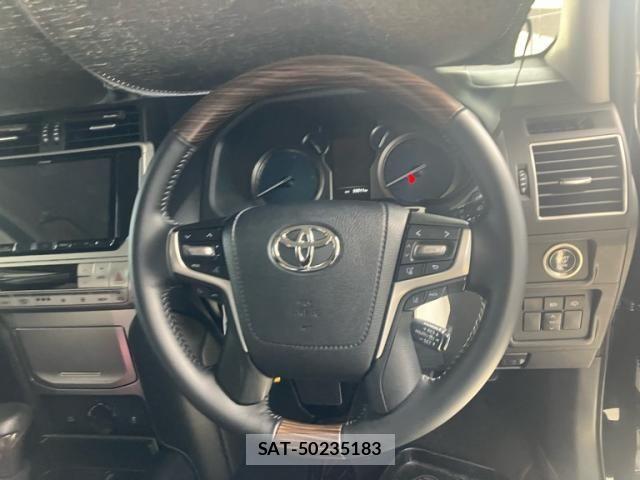 Toyota LAND CRUISER PRADO 2021-10 8099973-12