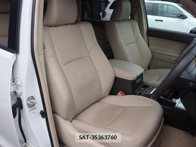 Toyota LAND CRUISER PRADO 2022-01 8099967-2