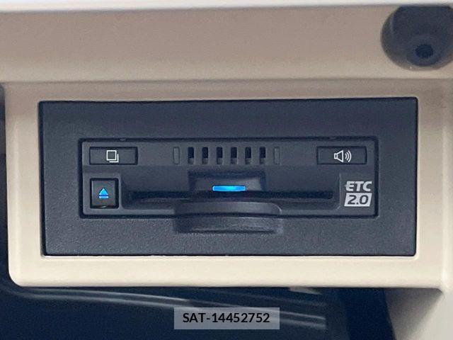 Toyota LAND CRUISER PRADO 2023-02 8099974-5