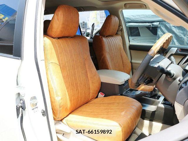 Toyota LAND CRUISER PRADO 2023-01 8099969-2