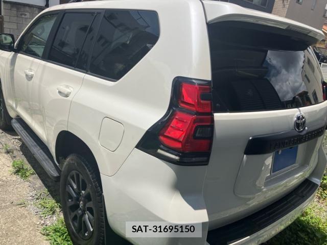 Toyota LAND CRUISER PRADO 2022-12 8099960-7