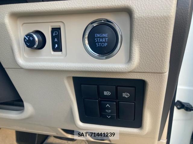 Toyota LAND CRUISER PRADO 2022-06 8099979-10