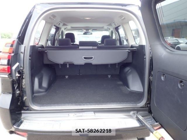 Toyota LAND CRUISER PRADO 2019-08 8099984-22