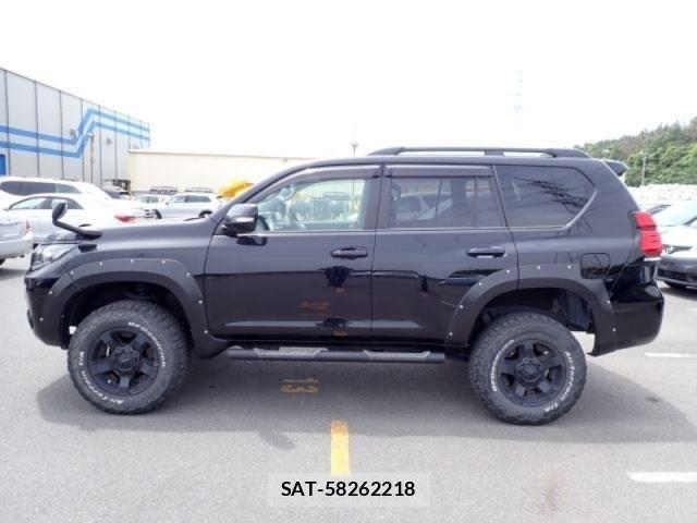 Toyota LAND CRUISER PRADO 2019-08 8099984-3
