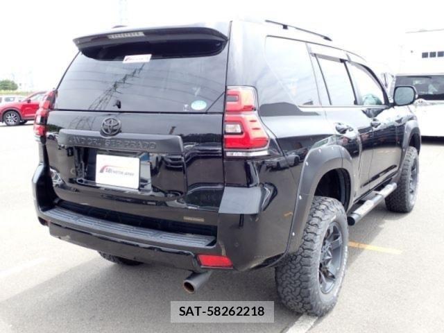 Toyota LAND CRUISER PRADO 2019-08 8099984-6