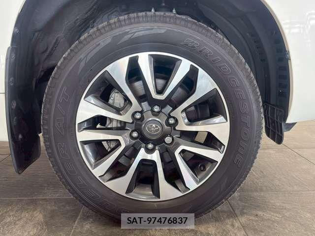 Toyota LAND CRUISER PRADO 2023-11 8099963-13