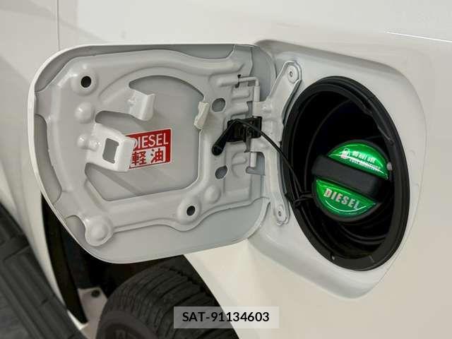Toyota LAND CRUISER PRADO 2023-04 8099962-15