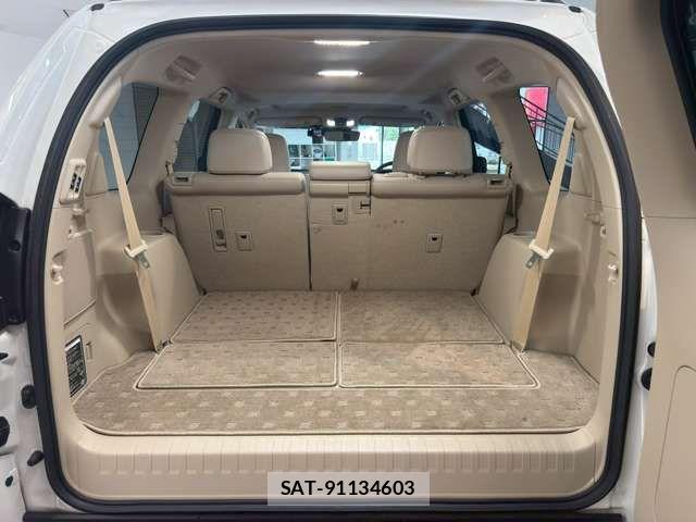 Toyota LAND CRUISER PRADO 2023-04 8099962-6
