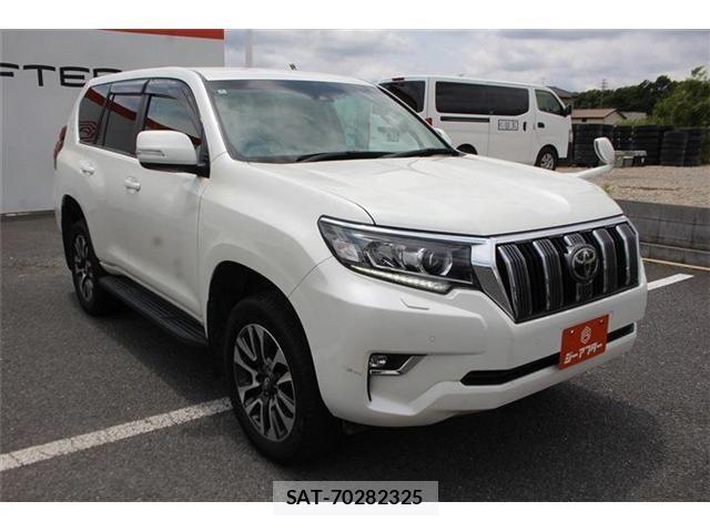 Toyota LAND CRUISER PRADO 2022-03 8099999-9