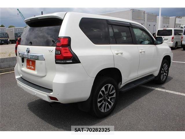 Toyota LAND CRUISER PRADO 2022-03 8099999-15