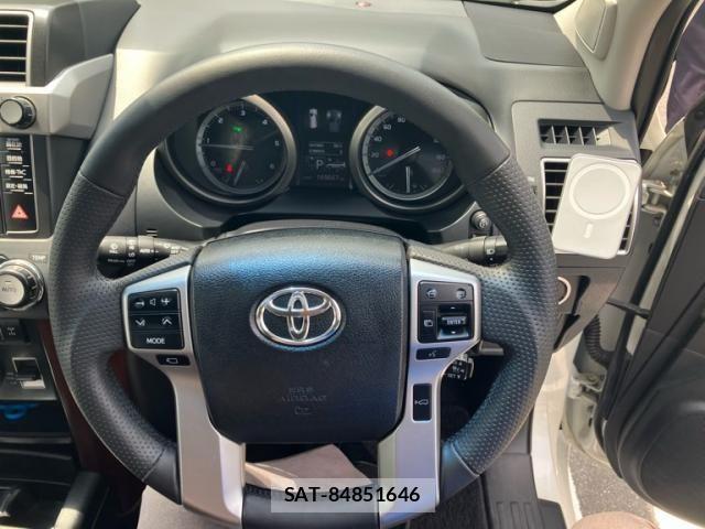 Toyota LAND CRUISER PRADO 2015-09 8100003-17