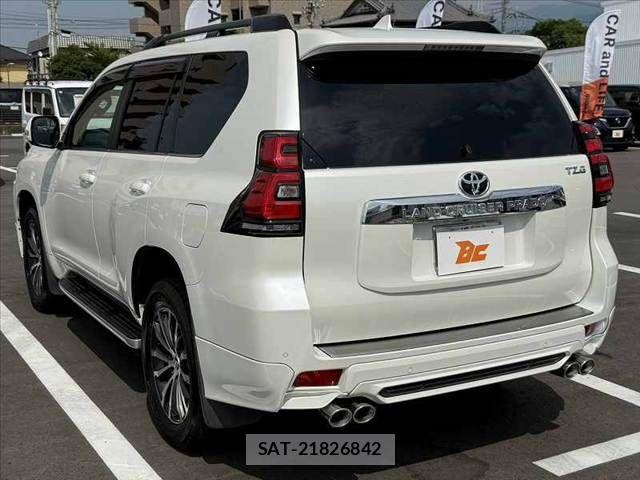 Toyota LAND CRUISER PRADO 2018-02 8099968-12