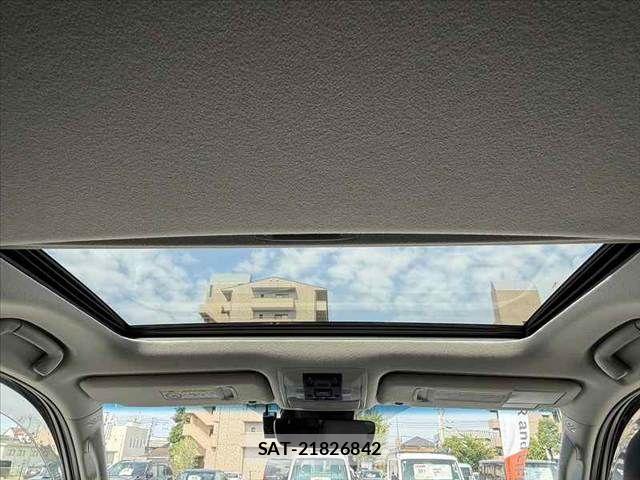 Toyota LAND CRUISER PRADO 2018-02 8099968-2