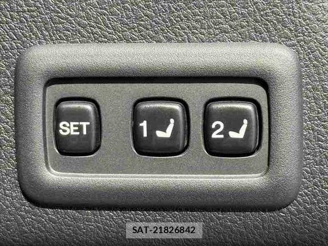 Toyota LAND CRUISER PRADO 2018-02 8099968-5
