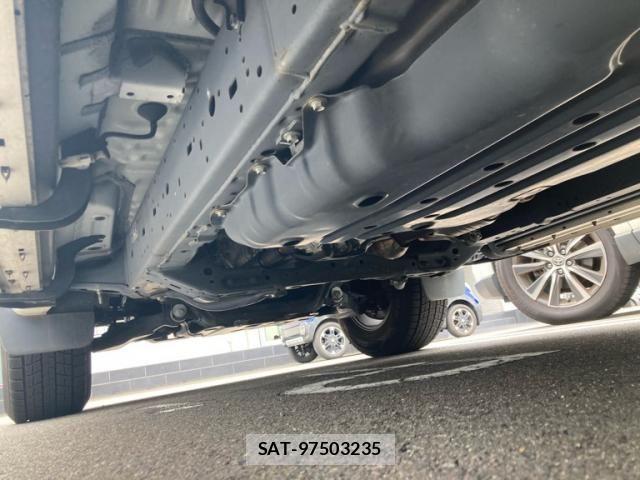 Toyota LAND CRUISER PRADO 2022-07 8099998-10