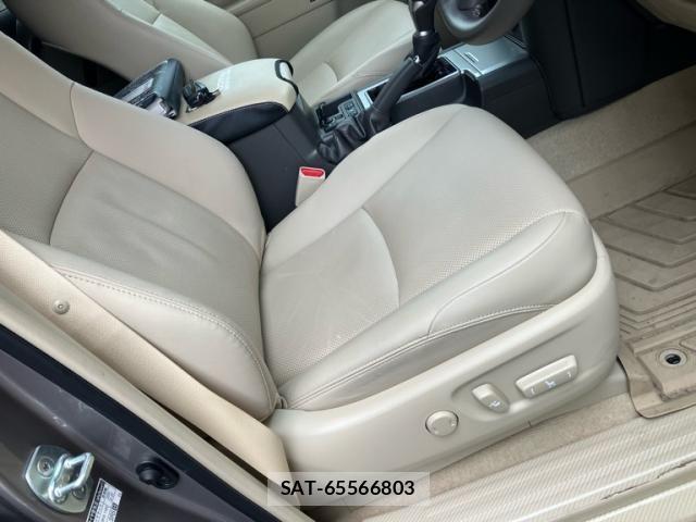 Toyota LAND CRUISER PRADO 2023-10 8130880-13