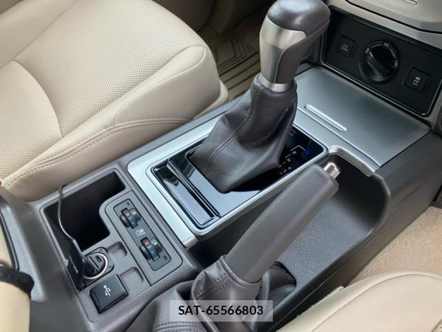 Toyota LAND CRUISER PRADO 2023-10 8130880-19