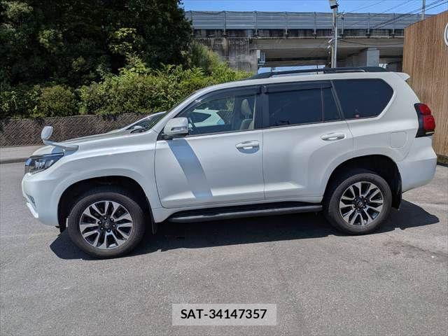 Toyota LAND CRUISER PRADO 2022-10 8130899-22