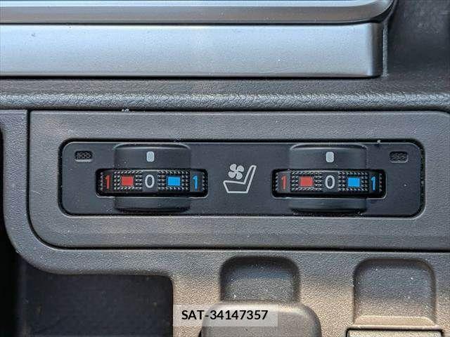 Toyota LAND CRUISER PRADO 2022-10 8130899-4