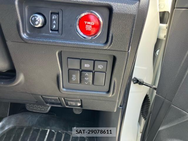 Toyota LAND CRUISER PRADO 2020-03 8130889-19