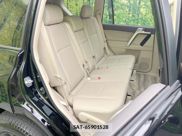 Toyota LAND CRUISER PRADO 2023-01 8130890-8
