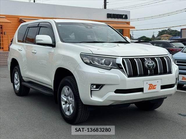 Toyota LAND CRUISER PRADO 2023-09 8130892-7