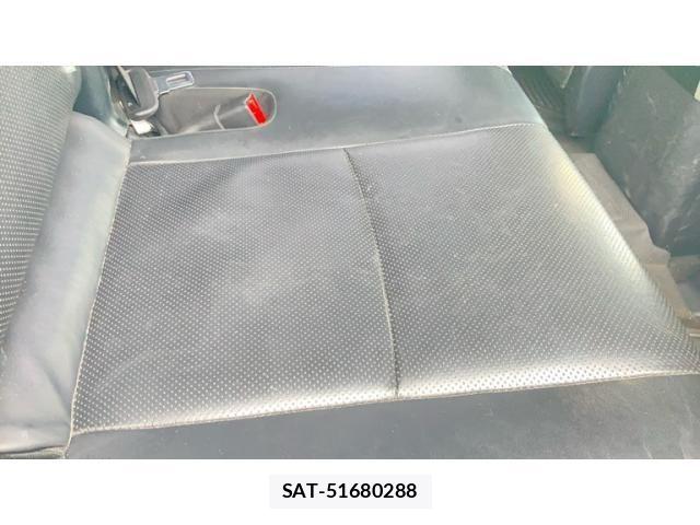Toyota LAND CRUISER PRADO 2018-07 8130903-24