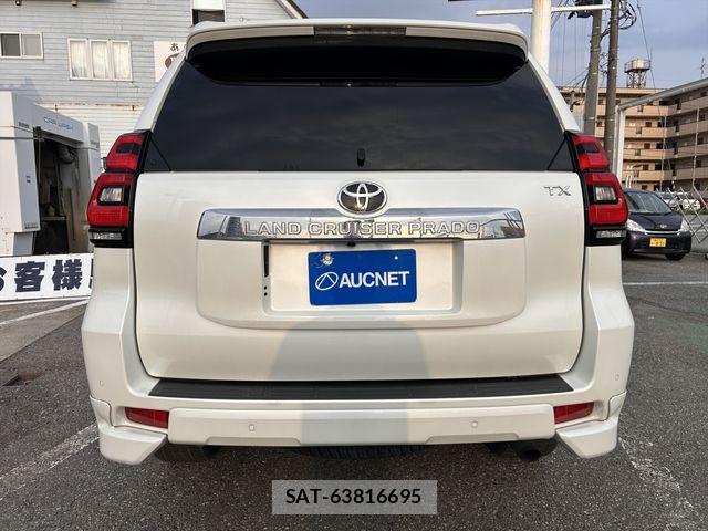 Toyota LAND CRUISER PRADO 2021-02 8130902-5