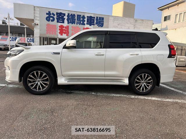Toyota LAND CRUISER PRADO 2021-02 8130902-7