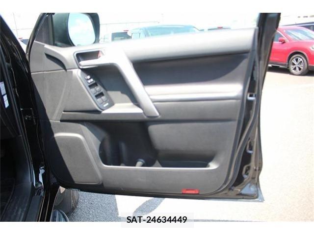 Toyota LAND CRUISER PRADO 2021-03 8130901-16