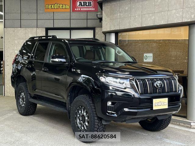 Toyota LAND CRUISER PRADO 2022-03 8130888-0