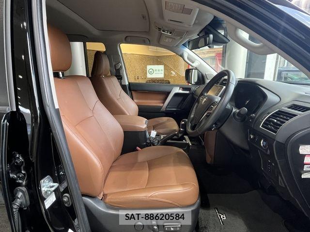 Toyota LAND CRUISER PRADO 2022-03 8130888-5