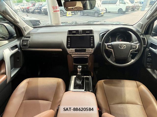 Toyota LAND CRUISER PRADO 2022-03 8130888-8