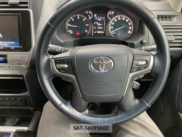 Toyota LAND CRUISER PRADO 2018-05 8130914-15