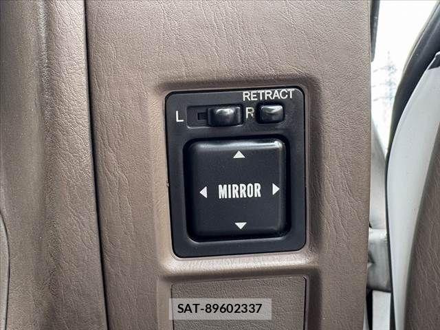 Toyota LAND CRUISER PRADO 1999-10 8130916-23