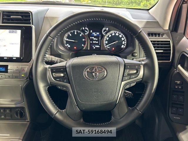 Toyota LAND CRUISER PRADO 2023-01 8130876-10