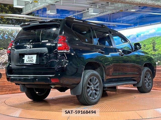 Toyota LAND CRUISER PRADO 2023-01 8130876-16