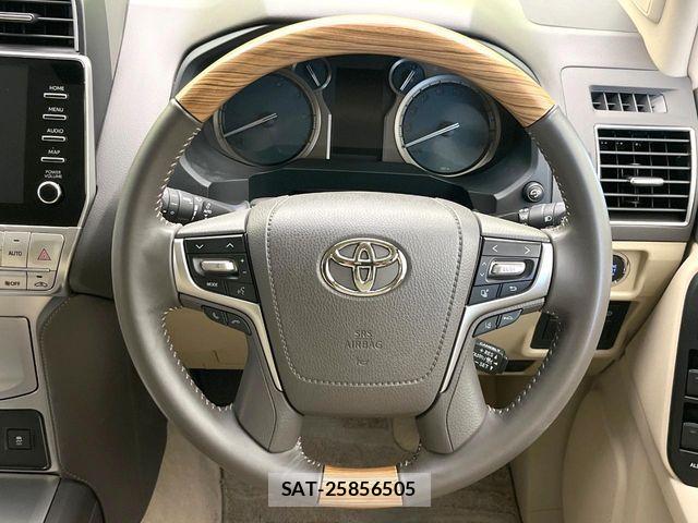 Toyota LAND CRUISER PRADO 2023-02 8146023-11