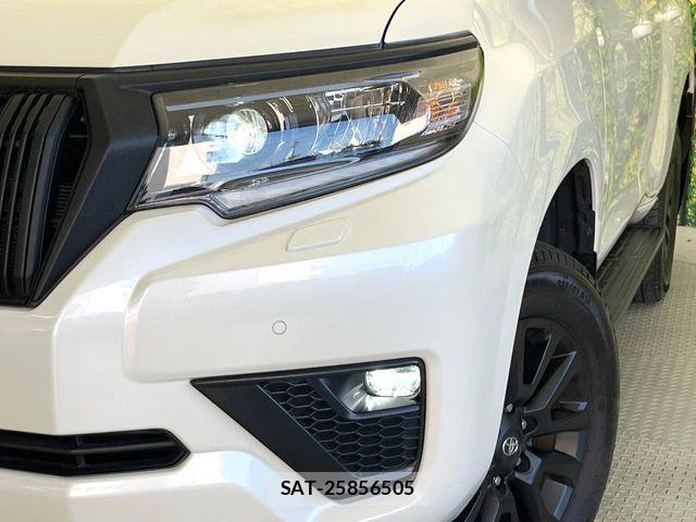 Toyota LAND CRUISER PRADO 2023-02 8146023-12