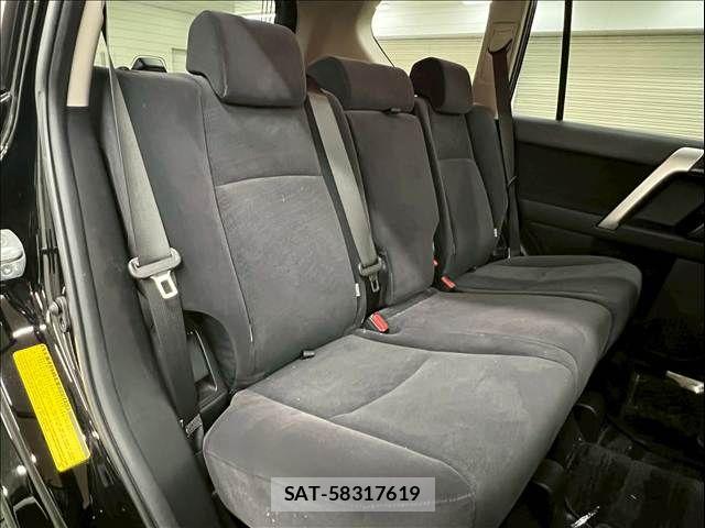 Toyota LAND CRUISER PRADO 2021-04 8146030-6