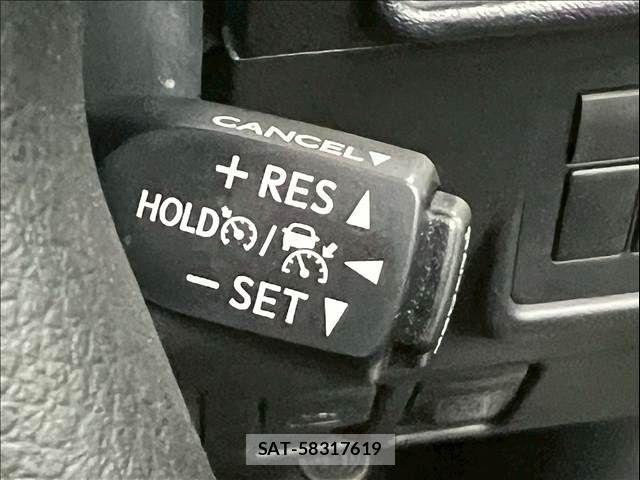 Toyota LAND CRUISER PRADO 2021-04 8146030-8
