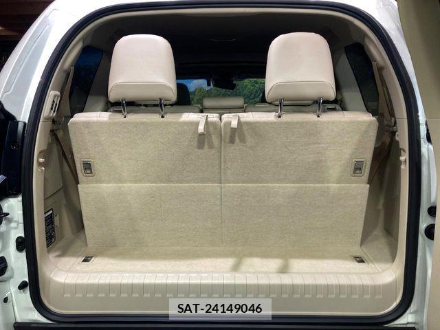 Toyota LAND CRUISER PRADO 2023-04 8146015-10