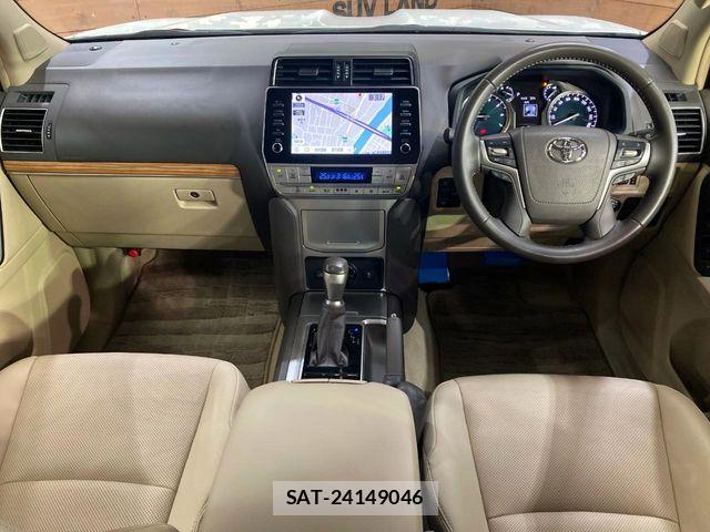 Toyota LAND CRUISER PRADO 2023-04 8146015-1