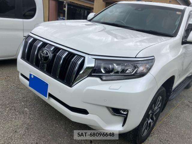 Toyota LAND CRUISER PRADO 2021-10 8146018-1