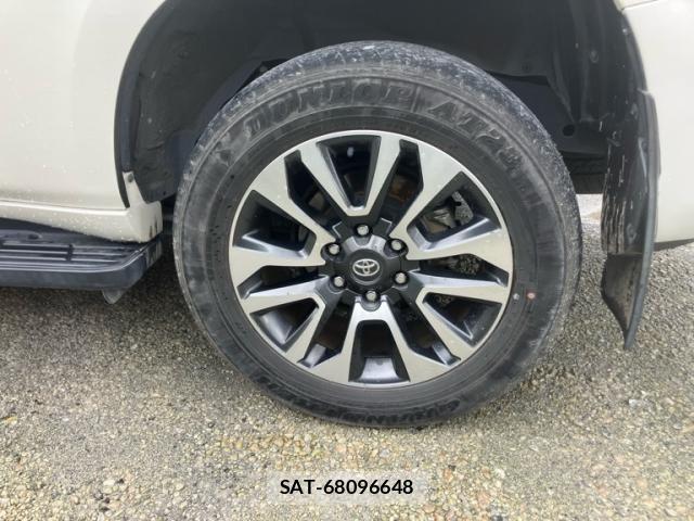 Toyota LAND CRUISER PRADO 2021-10 8146018-25