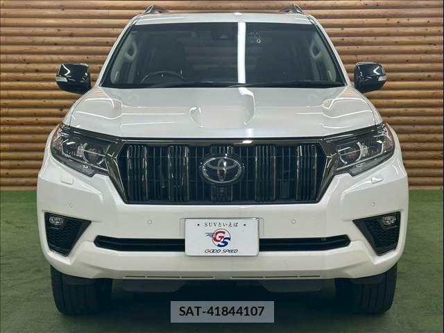 Toyota LAND CRUISER PRADO 2022-02 8146013-12