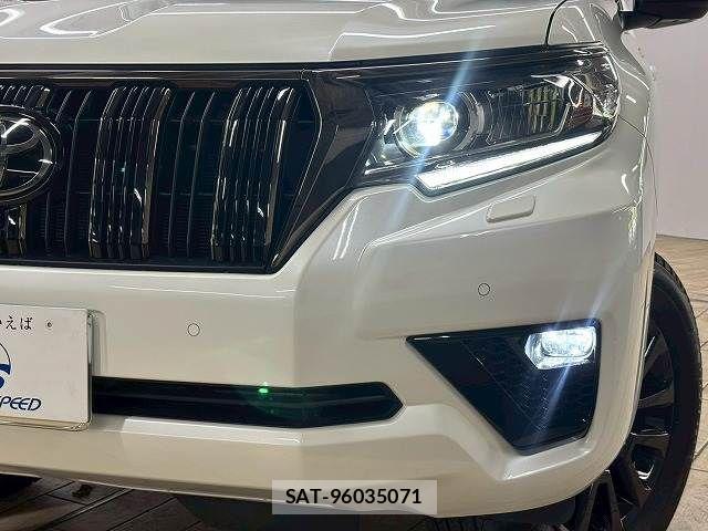 Toyota LAND CRUISER PRADO 2022-07 8146016-12